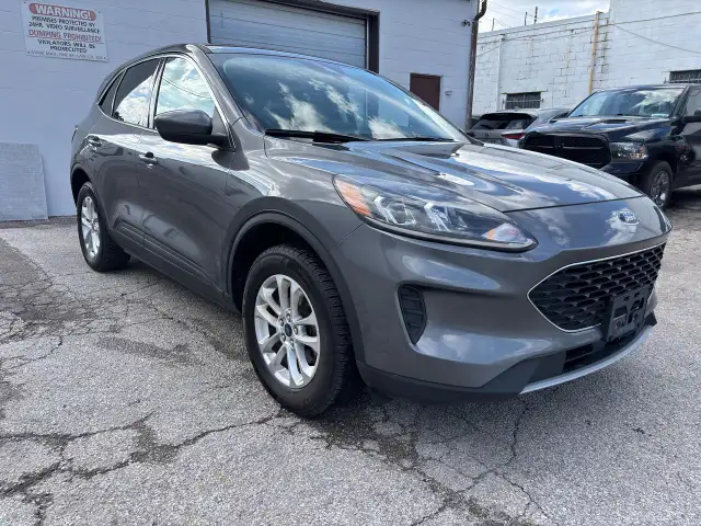 2021 Ford Escape SE - Photo 3