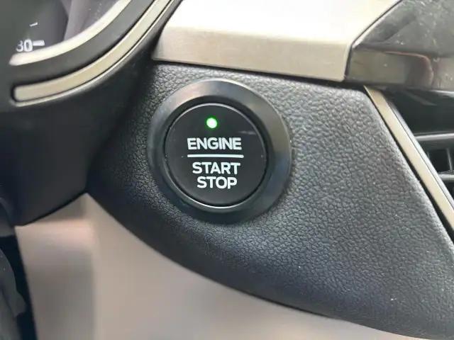 2021 Ford Escape SE - Photo 18