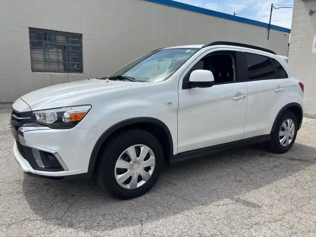 2018 Mitsubishi RVR Se Awd Ltd - Photo 3