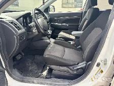 2018 Mitsubishi RVR Se Awd Ltd - Photo 15