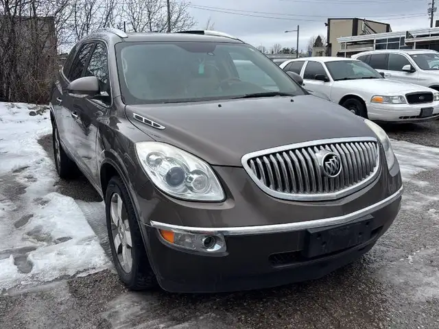 2010 BUICK ENCLAVE CXL W/2XL | AWD | 7 PSGR | CLEAN CARFAX | AS - Photo 4