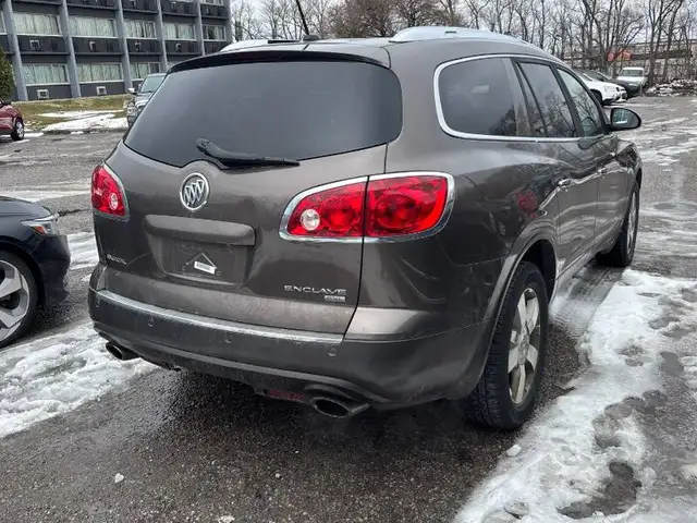 2010 BUICK ENCLAVE CXL W/2XL | AWD | 7 PSGR | CLEAN CARFAX | AS - Photo 6