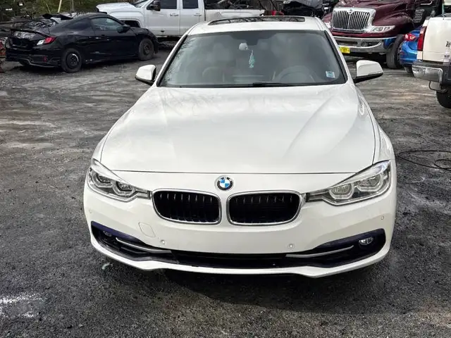 2016 BMW 3 SERIES 328D XDRIVE | DIESEL | CLEAN CARFAX - Photo 3