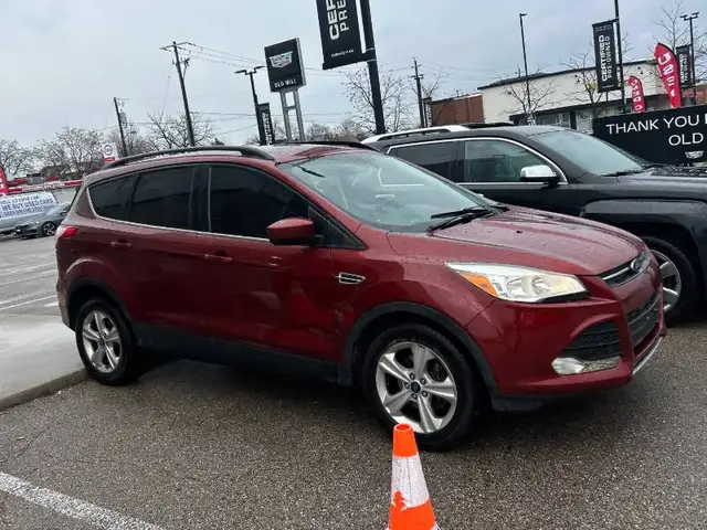 2014 FORD ESCAPE SE | CLEAN CARFAX | MINT CONDITION