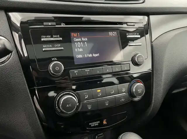 2016 NISSAN ROGUE - Photo 11