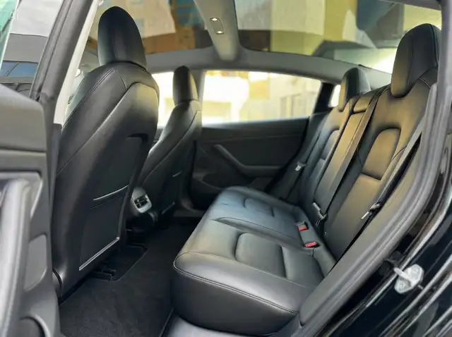 2023 TESLA MODEL 3 - Photo 9