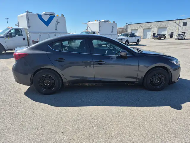 2015 Mazda Mazda3 - Photo 4