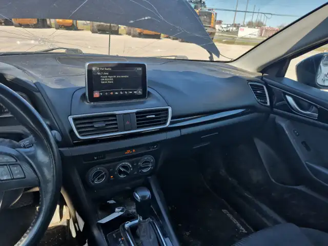 2015 Mazda Mazda3 - Photo 12