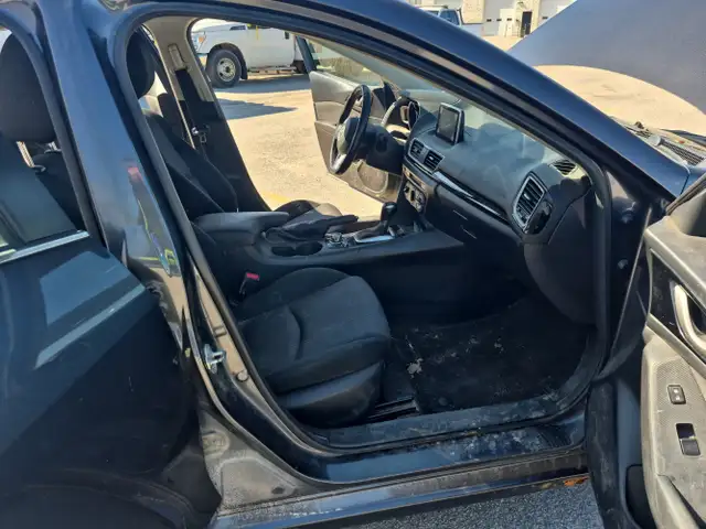 2015 Mazda Mazda3 - Photo 36