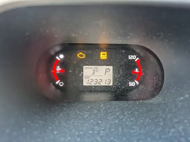 2009 Pontiac Vibe - Photo 18