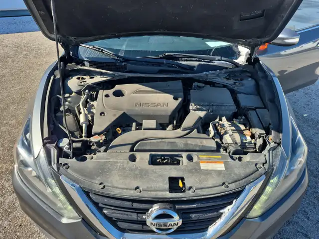 2018 Nissan Altima - Photo 9