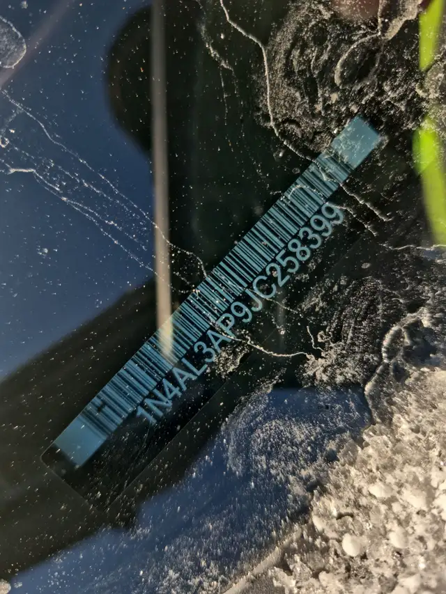 2018 Nissan Altima - Photo 15