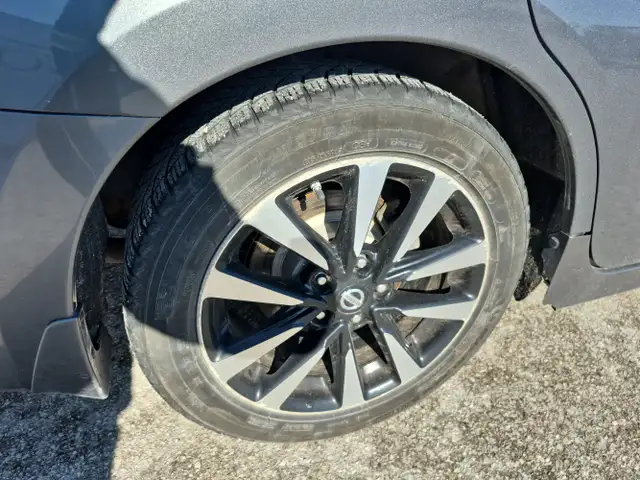 2018 Nissan Altima - Photo 28
