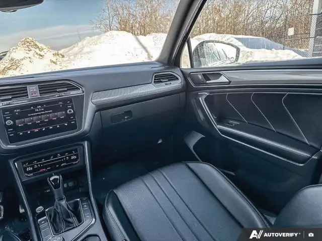 2023 Volkswagen Tiguan Comfortline R-Line Black Edition | VW - Photo 12