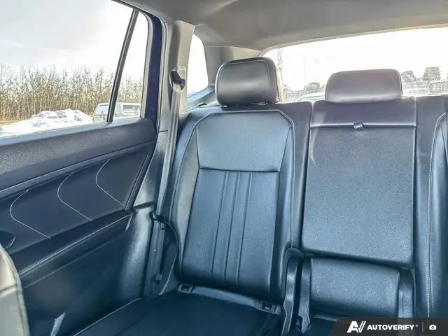 2023 Volkswagen Tiguan Comfortline R-Line Black Edition | VW - Photo 13