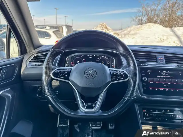 2023 Volkswagen Tiguan Comfortline R-Line Black Edition | VW - Photo 22