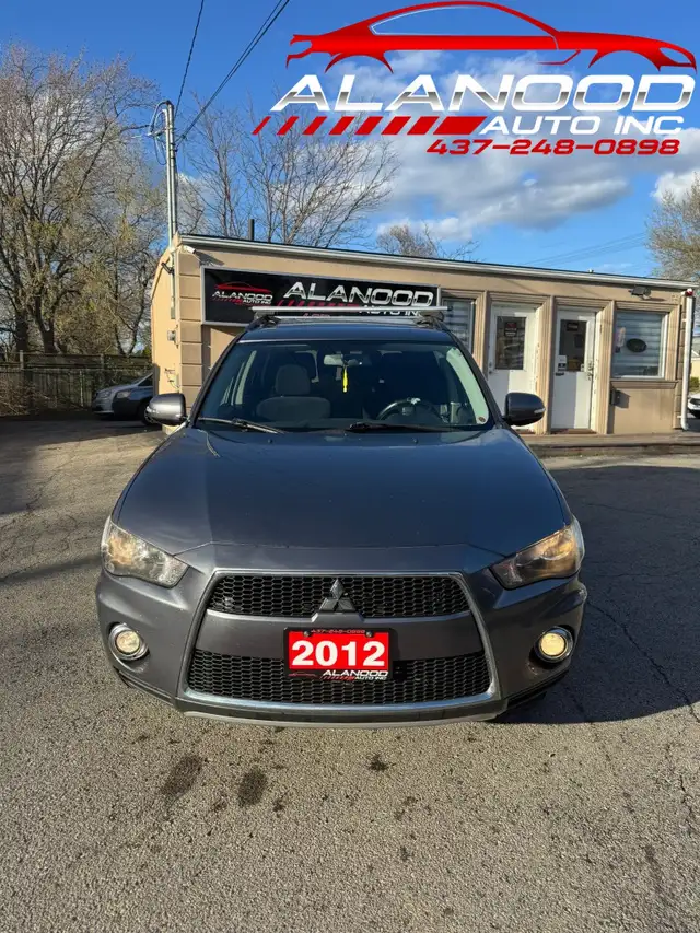 2012 Mitsubishi Outlander 4WD 4dr LS (Certified) - Photo 2