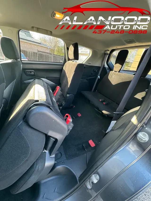 2012 Mitsubishi Outlander 4WD 4dr LS (Certified) - Photo 11