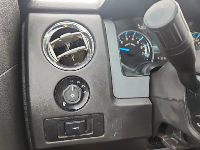 2014 Ford F-150 - Photo 26