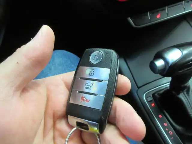 KIA SORENTO 2018 LX TURBO AWD SIEGES CHAUFFANT CAMERA RECUL SEUL - Photo 19