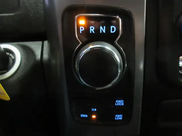 RAM 1500 CLASSIC 2022 WARLOCK CREW-CAB BOITE 5'7' 4X4 HEMI V8 5. - Photo 26