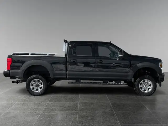 2019 Ford Super Duty F-350 SRW LARIAT /4WD - Photo 8