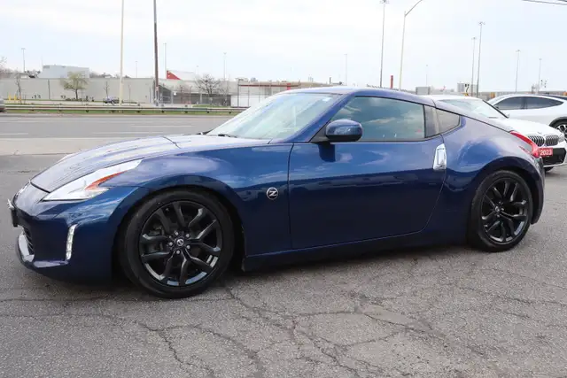 2017 Nissan Z - Photo 3