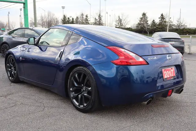 2017 Nissan Z - Photo 5