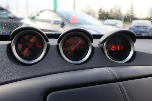 2017 Nissan Z - Photo 15