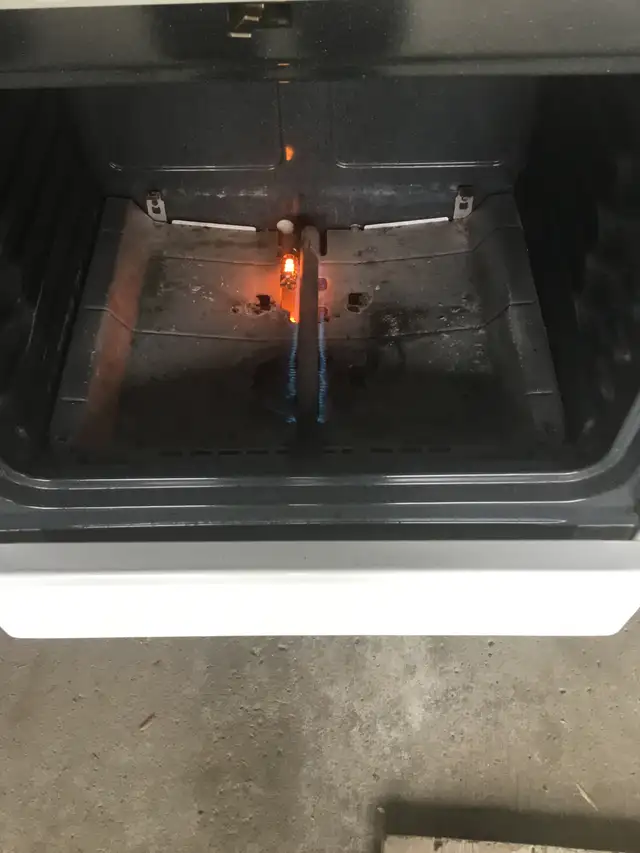 GE XL-44 True Temp 30 Inch Propane Gas Oven $525 - Photo 8