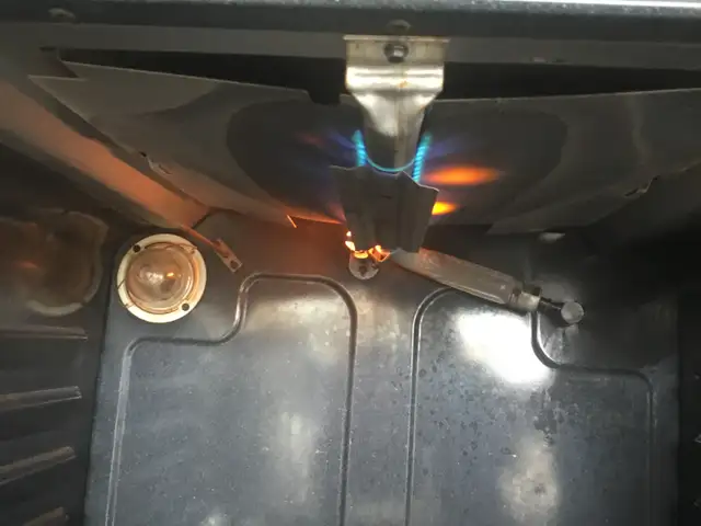 GE XL-44 True Temp 30 Inch Propane Gas Oven $525 - Photo 9