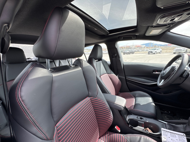 2026 Toyota Corolla XSE XSE TRIM 2.0L 4 CYLINDER - Photo 11