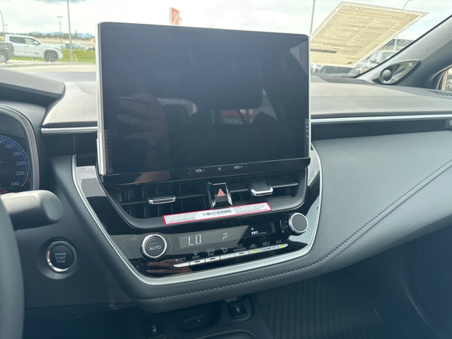 2026 Toyota Corolla XSE XSE TRIM 2.0L 4 CYLINDER - Photo 17