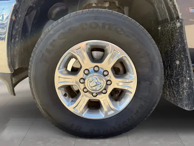 2022 Ram 3500 Big Horn 4x4 Crew Cab 8' Box - Photo 6