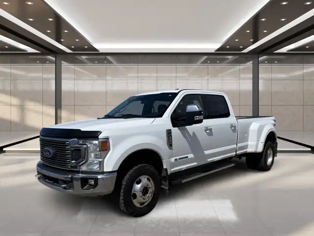 2022 Ford Super Duty F-350 DRW XLT 4WD Crew Cab DRW 8' Box