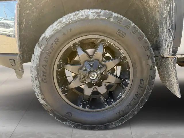 2023 GMC Sierra 3500HD 4WD Crew Cab 159' SLE - Photo 10