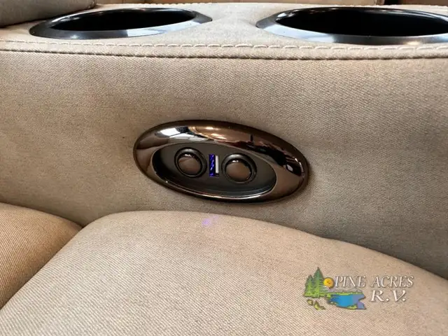 2024 Forest River RV Cedar Creek Experience 3425RL Hung Wall - Photo 14