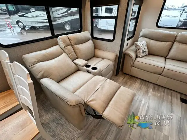 2024 Forest River RV Cedar Creek Experience 3425RL Hung Wall - Photo 15