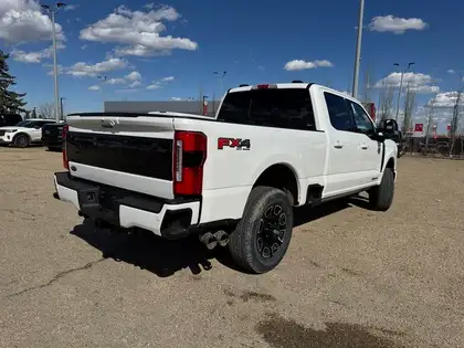 2026 Ford F-350 PLATINUM w/FX4, 5th WHL PREP, MNRF & 2KW PRO PWR - Photo 3