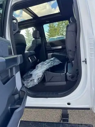 2026 Ford F-350 PLATINUM w/FX4, 5th WHL PREP, MNRF & 2KW PRO PWR - Photo 15