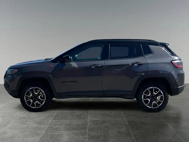 2024 Jeep Compass Trailhawk - Photo 2