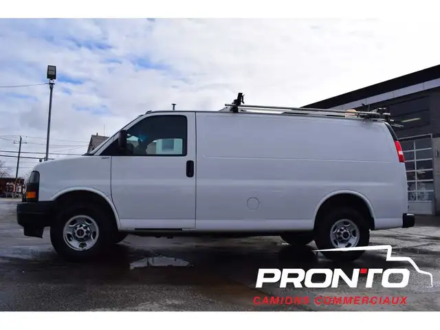 2019 GMC Savana Cargo Van 2500  4.3L V6  FULL RACK  Cruise - Photo 4