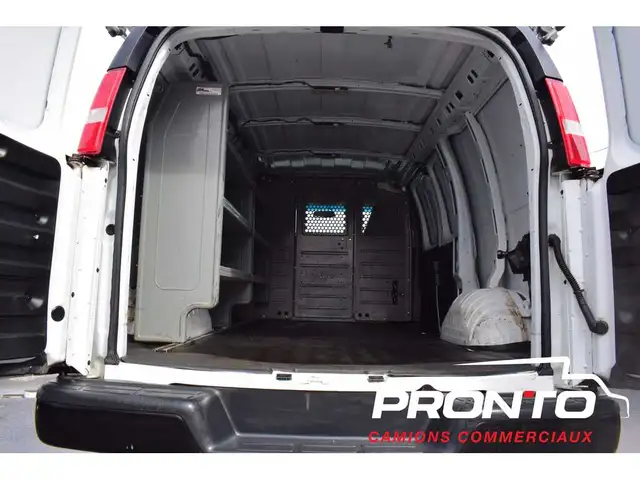 2019 GMC Savana Cargo Van 2500  4.3L V6  FULL RACK  Cruise - Photo 7