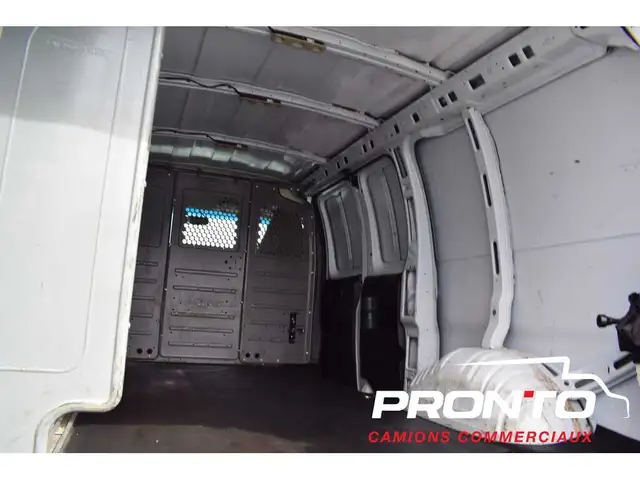 2019 GMC Savana Cargo Van 2500  4.3L V6  FULL RACK  Cruise - Photo 10