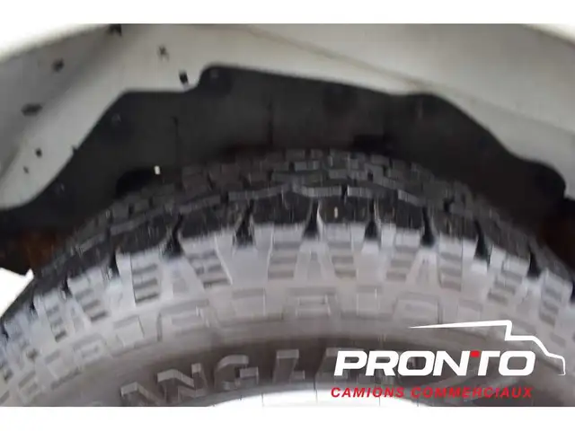 2019 GMC Savana Cargo Van 2500  4.3L V6  FULL RACK  Cruise - Photo 16