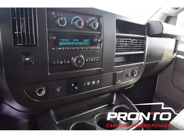 2019 GMC Savana Cargo Van 2500  4.3L V6  FULL RACK  Cruise - Photo 22