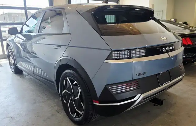 2022 Hyundai IONIQ 5 PREFERRED LONG RANGE - Photo 7