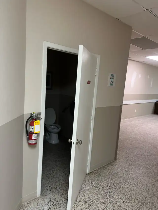 Turnkey Medical / Professional Space for Lease - Photo 10