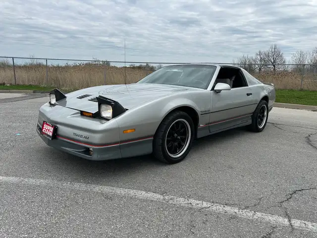 1985 Pontiac Firebird Automatic Am
