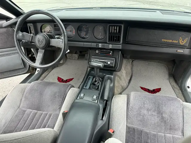 1985 Pontiac Firebird Automatic Am - Photo 11